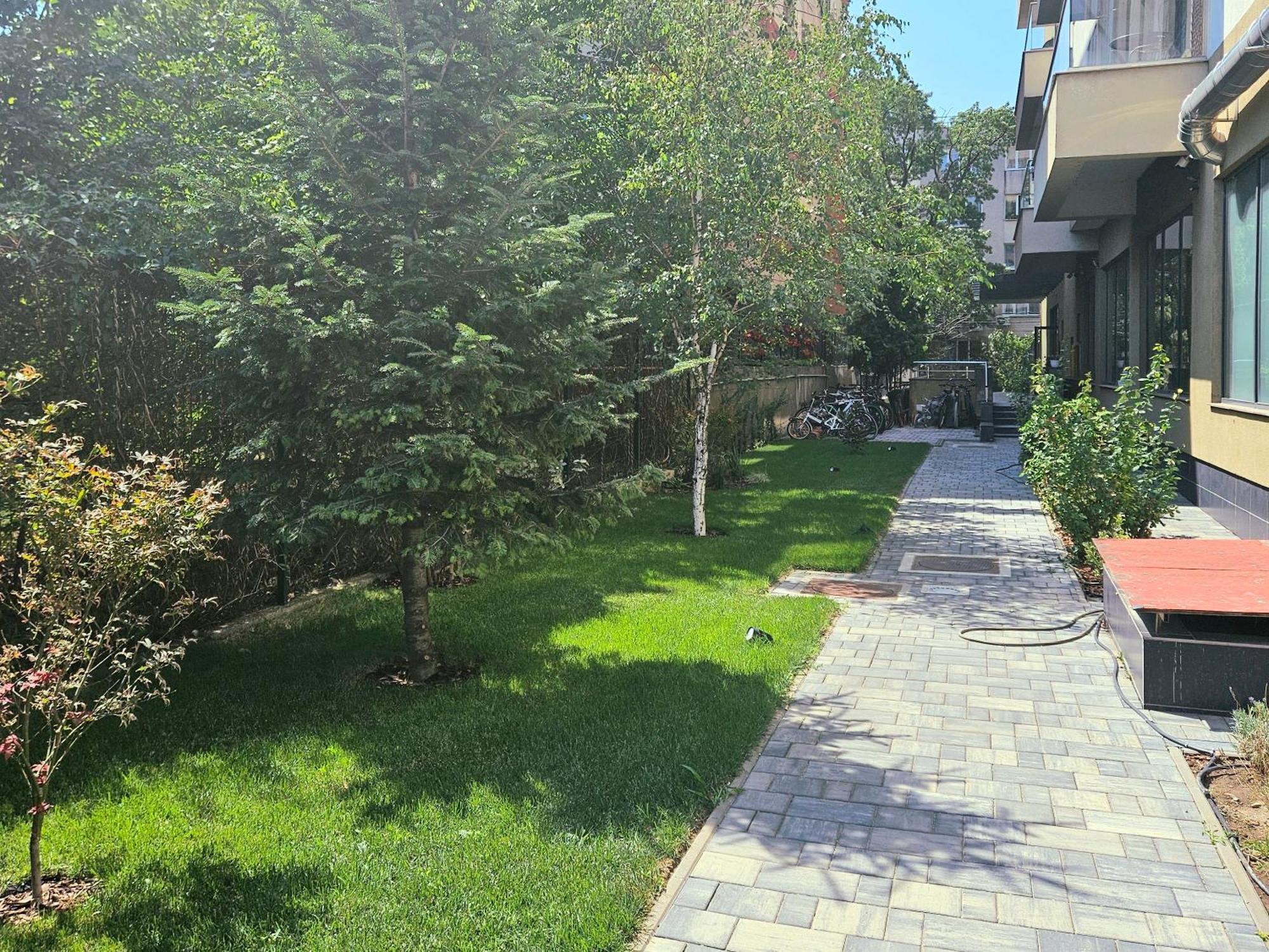 Lake House - Bucuresti Buitenkant foto